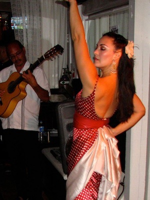 Sara dancing solea
