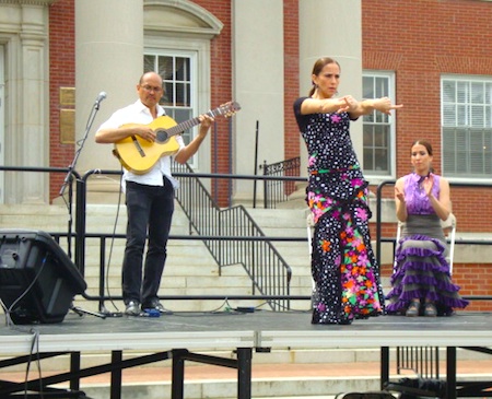 Cecilia dancing solea